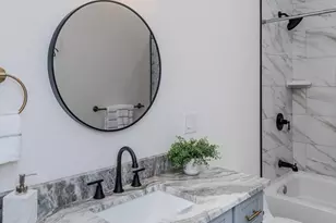 135 Thompson St, Palmer, MA 01069 - Photo 16