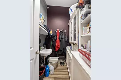 525 Broadway, Lawrence, MA 01841 - Photo 20