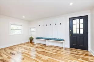 39 Trask St, Beverly, MA 01915 - Photo 12