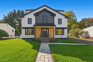 143 Hunting Rd, Needham, MA 02494 - Photo 4