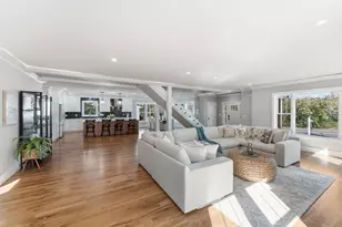 143 Hunting Rd, Needham, MA 02494 - Photo 16