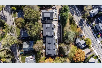 956 Walnut Street #4, Newton, MA 02461 - Photo 8