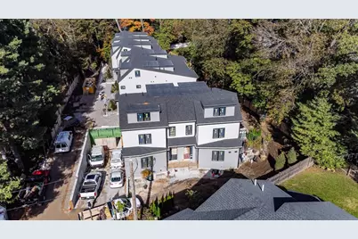 956 Walnut Street #4, Newton, MA 02461 - Photo 2