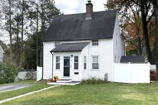 9 Watt Rd, Worcester, MA 01606 - Photo 2