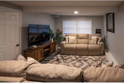 5 Bailey Rd, Dracut, MA 01826 - Photo 18