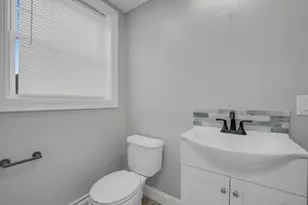 128 Old Bedford Rd, Westport, MA 02790 - Photo 16