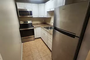 19 Washington St, Haverhill, MA 01832 - Photo 2