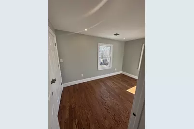 12 Bronx Road, Boston, MA 02132 - Photo 10