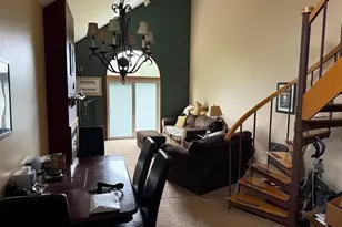 1 Pondview Dr, Pittsfield, MA 01201 - Photo 4