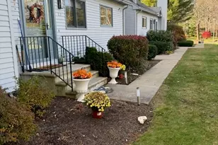 1 Pondview Dr, Pittsfield, MA 01201 - Photo 1