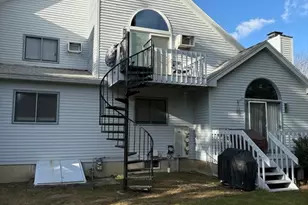 1 Pondview Dr, Pittsfield, MA 01201 - Photo 18