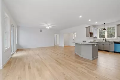 201 Upper Church St, Ware, MA 01082 - Photo 10