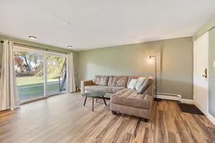 23 Fernview Ave, North Andover, MA 01845 - Photo 6