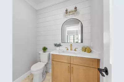 14 Starling Street, Boston, MA 02132 - Photo 10