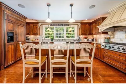 5 Pine St, Sandwich, MA 02563 - Photo 12