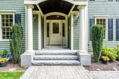 5 Pine St, Sandwich, MA 02563 - Photo 8