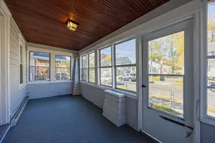 181 Marsden St, Springfield, MA 01109 - Photo 8