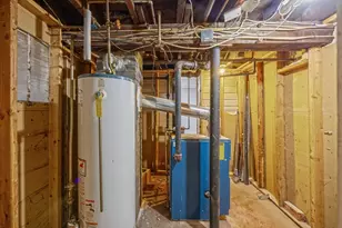 181 Marsden St, Springfield, MA 01109 - Photo 26