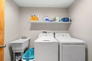 27 Downey St, Hopkinton, MA 01748 - Photo 22