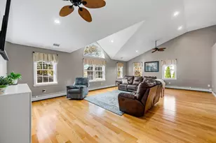 27 Downey St, Hopkinton, MA 01748 - Photo 14