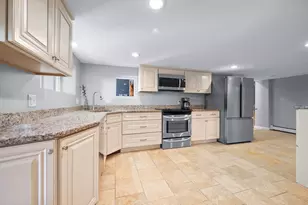 27 Downey St, Hopkinton, MA 01748 - Photo 6