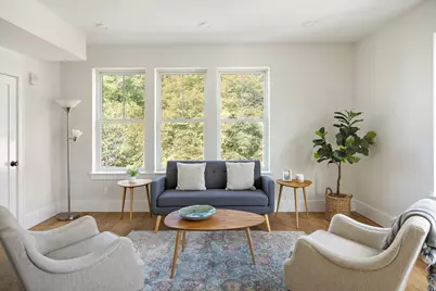 421 High St #307, Medford, MA 02155 - Photo 4