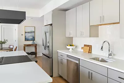 421 High St #307, Medford, MA 02155 - Photo 2