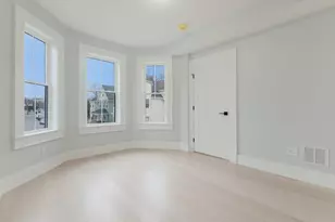 15 McKone St, Boston, MA 02122 - Photo 10