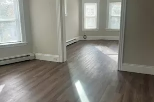 17 Abington St, Worcester, MA 01603 - Photo 10