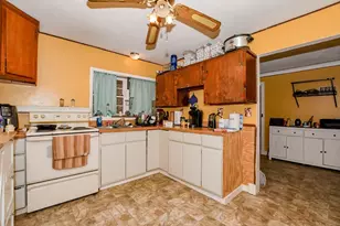 6 Gilbert Way, Wareham, MA 02571 - Photo 4