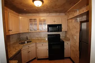 16 Balmoral St, Andover, MA 01810 - Photo 6