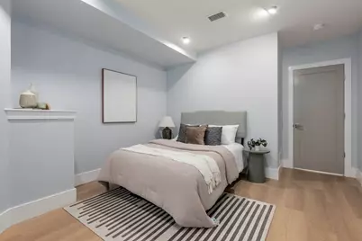 527 E Seventh Street #2, Boston, MA 02127 - Photo 16