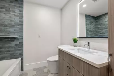 527 E Seventh Street #2, Boston, MA 02127 - Photo 12