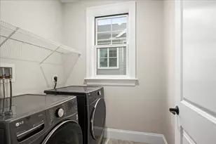 9 Hawk Ln, Framingham, MA 01701 - Photo 20