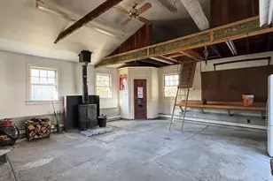 83 Newton St, Greenfield, MA 01301 - Photo 38