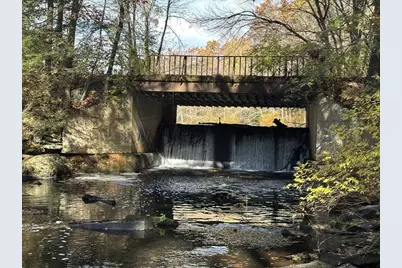 12-R Jackielyn Cir, Granby, MA 01033 - Photo 8