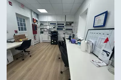 439 Boston Post Road, Weston, MA 02493 - Photo 8