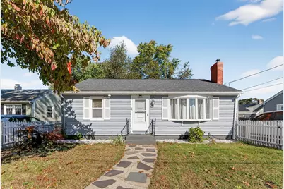 15 Don Ct, Pawtucket, RI 02861 - Photo 1