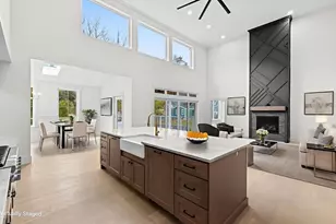 7 Lewis Ct, Hingham, MA 02043 - Photo 2