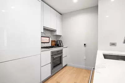135 Seaport Blvd #906, Boston, MA 02210 - Photo 4