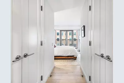 135 Seaport Blvd #906, Boston, MA 02210 - Photo 12