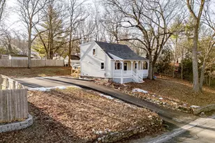 133 Salem Rd, Billerica, MA 01821 - Photo 1