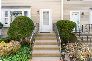 902 Irving Rd, Randolph, MA 02368 - Photo 4