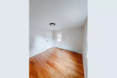 206 Treetop Ave, Springfield, MA 01118 - Photo 10