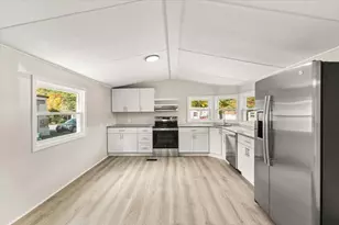 5 Marks Way, Carver, MA 02330 - Photo 8