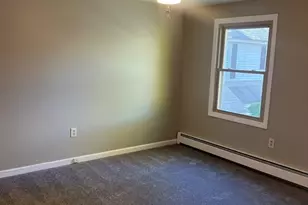 192 Pleasant St, Leominster, MA 01453 - Photo 16