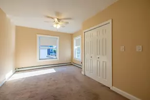 151r Methuen St, Lowell, MA 01850 - Photo 10