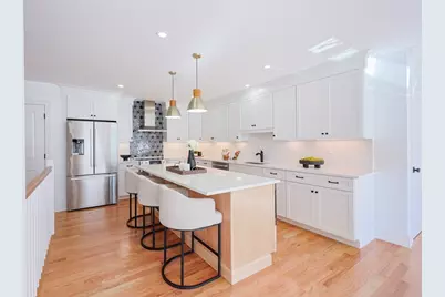 54 South St, Medford, MA 02155 - Photo 12