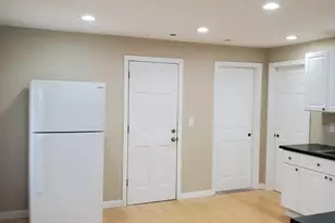 8 Marvel St, Taunton, MA 02780 - Photo 6