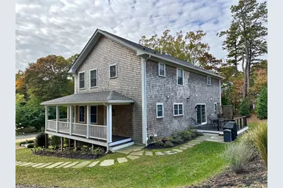 151 Tashmoo Ave, Tisbury, MA 02468 - Photo 2